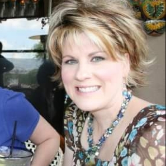 Meet your Posher, Carla - Picture 5 of 16